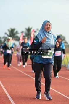 Runner Photo 4919372