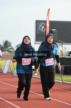 Runner Photo 4919377