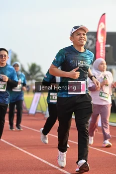 Runner Photo 4919393