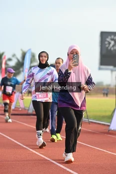 Runner Photo 4919444