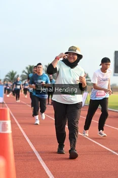 Runner Photo 4919490