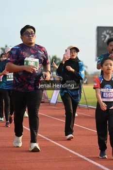 Runner Photo 4919543