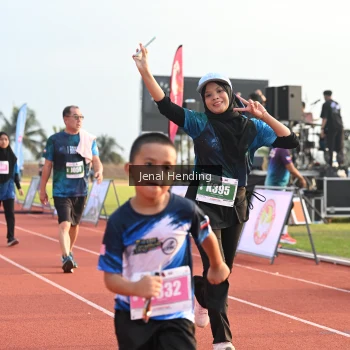 Runner Photo 4919565