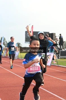 Runner Photo 4919569