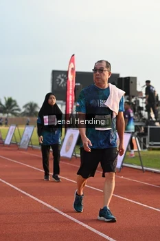 Runner Photo 4919576