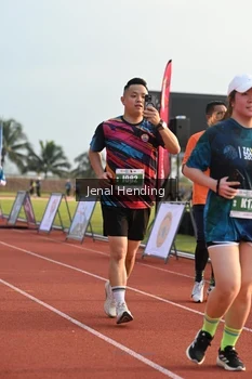 Runner Photo 4919717
