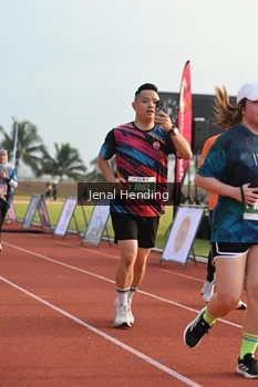 Runner Photo 4919721