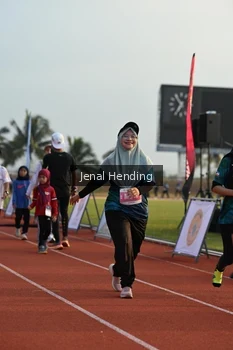 Runner Photo 4919894