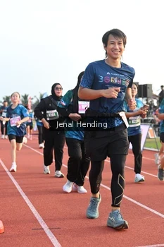 Runner Photo 4920003