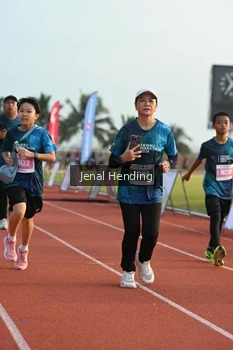 Runner Photo 4920009