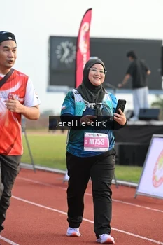 Runner Photo 4920024