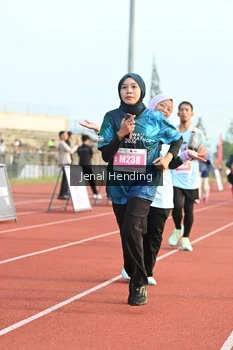 Runner Photo 4920100