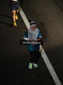Runner Photo 4920110