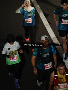Runner Photo 4920120