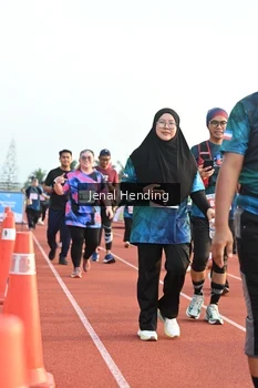 Runner Photo 4920143