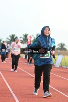 Runner Photo 4920200