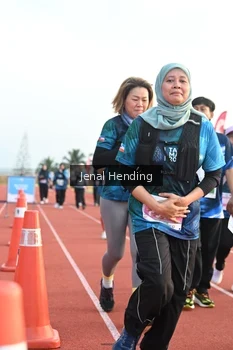 Runner Photo 4920261