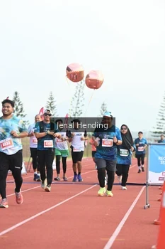 Runner Photo 4920473