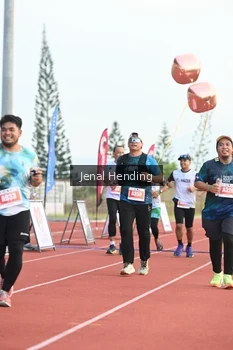 Runner Photo 4920475