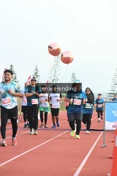 Runner Photo 4920476