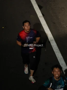 Runner Photo 4920483