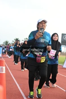 Runner Photo 4920518