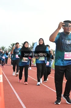 Runner Photo 4920543
