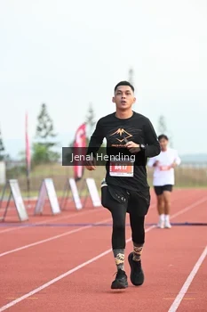 Runner Photo 4920564
