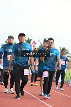 Runner Photo 4920608