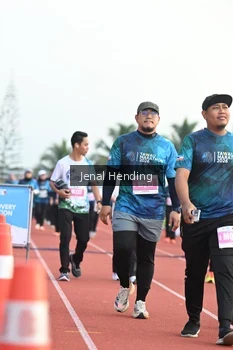 Runner Photo 4920615