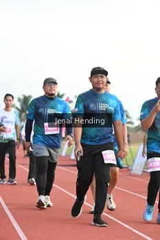 Runner Photo 4920624