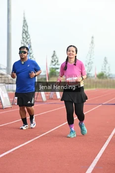 Runner Photo 4920669