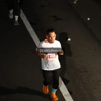Runner Photo 4920674