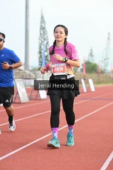 Runner Photo 4920675