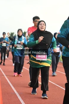 Runner Photo 4920680
