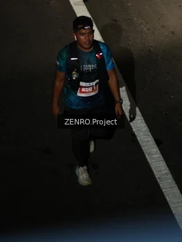 Runner Photo 4920681