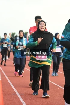 Runner Photo 4920684