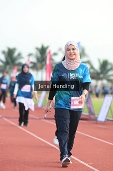 Runner Photo 4920743