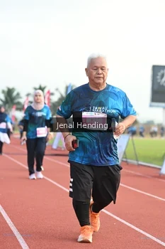 Runner Photo 4920753