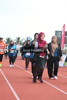 Runner Photo 4920788