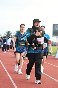 Runner Photo 4920833
