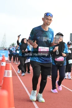 Runner Photo 4920921