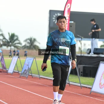Runner Photo 4920981