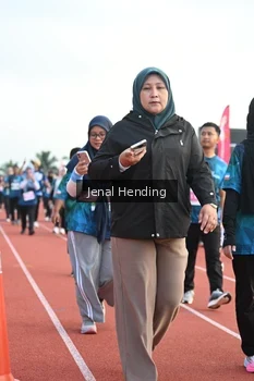 Runner Photo 4921009