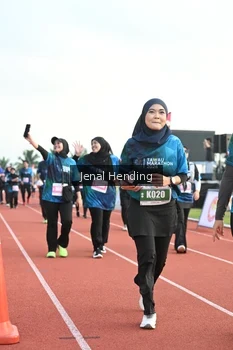 Runner Photo 4921086