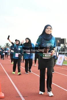 Runner Photo 4921096