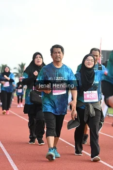 Runner Photo 4921176