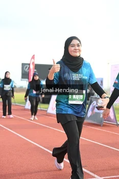 Runner Photo 4921264