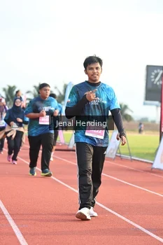 Runner Photo 4921271