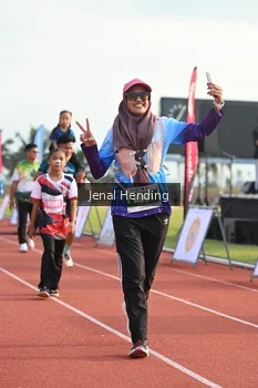 Runner Photo 4921287